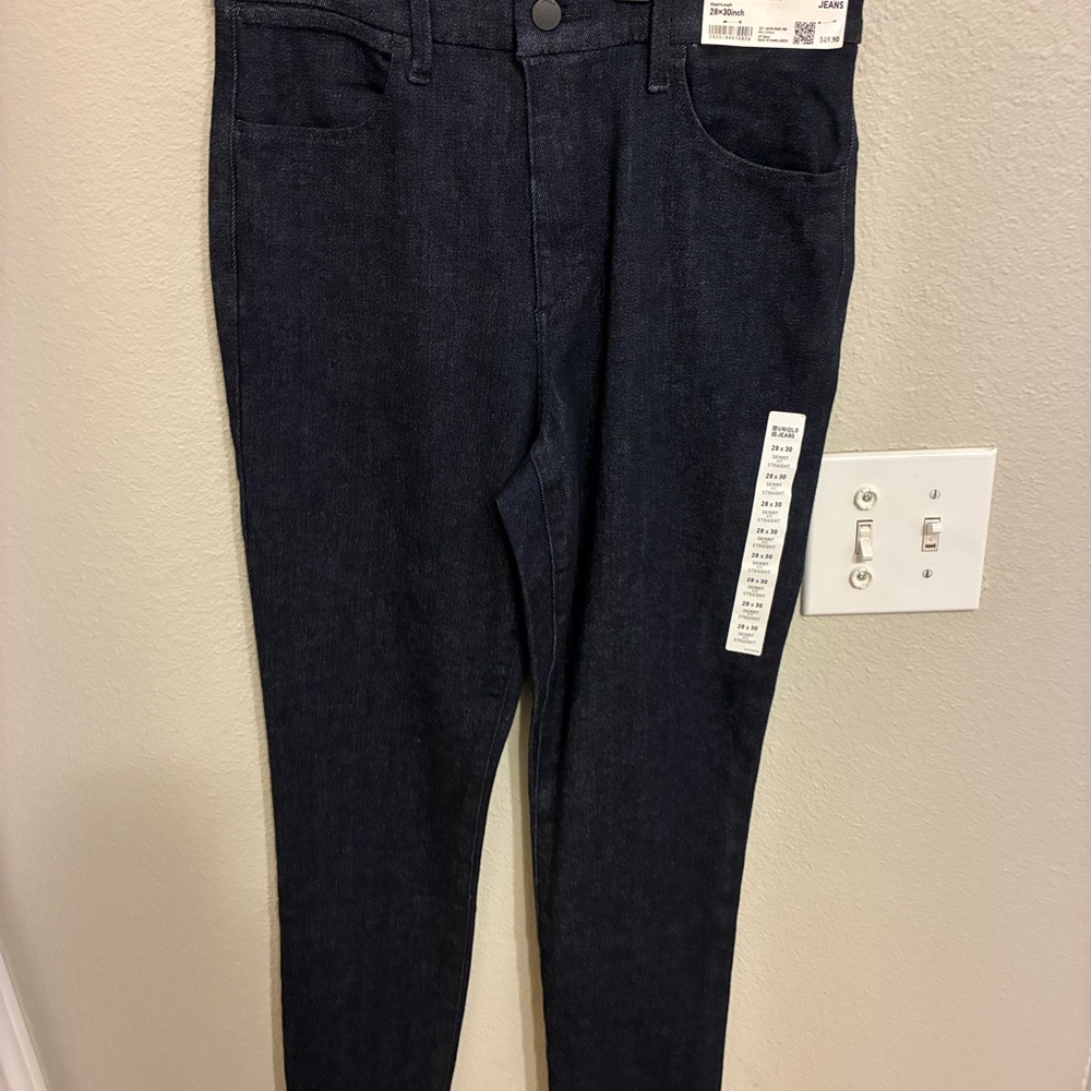 Uniqlo Navy Skinny Jeans